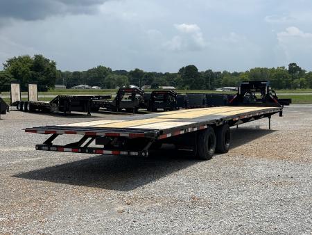 New 2027 MAXXD Hydraulic Dovetail Gooseneck Trailer | 40' x 102' 30K GVWR