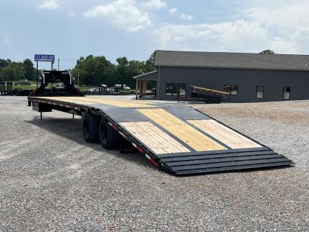 New 2027 MAXXD Hydraulic Dovetail Gooseneck Trailer | 40' x 102' 30K GVWR