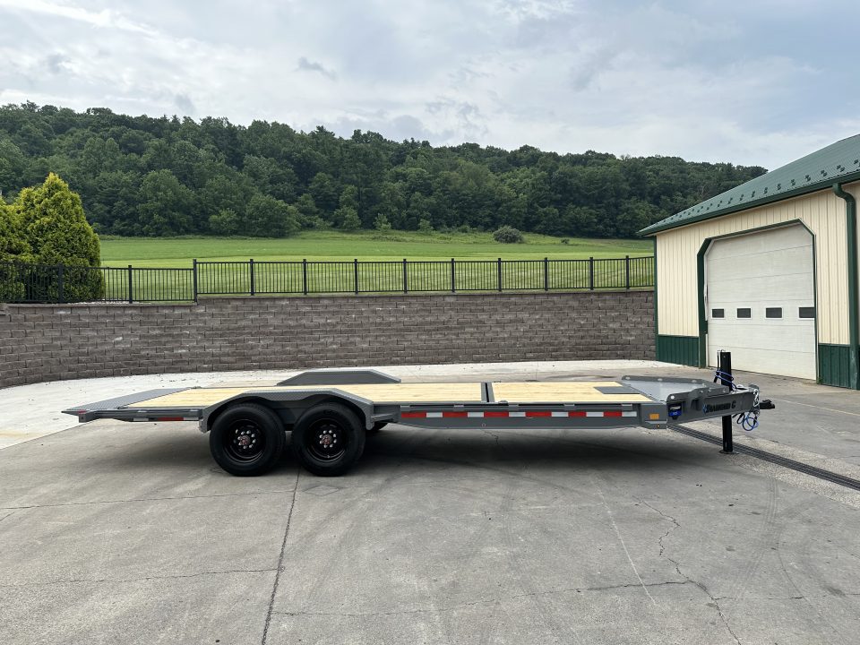 New 2026 Diamond C Trailers HDT210 Tilt Trailer