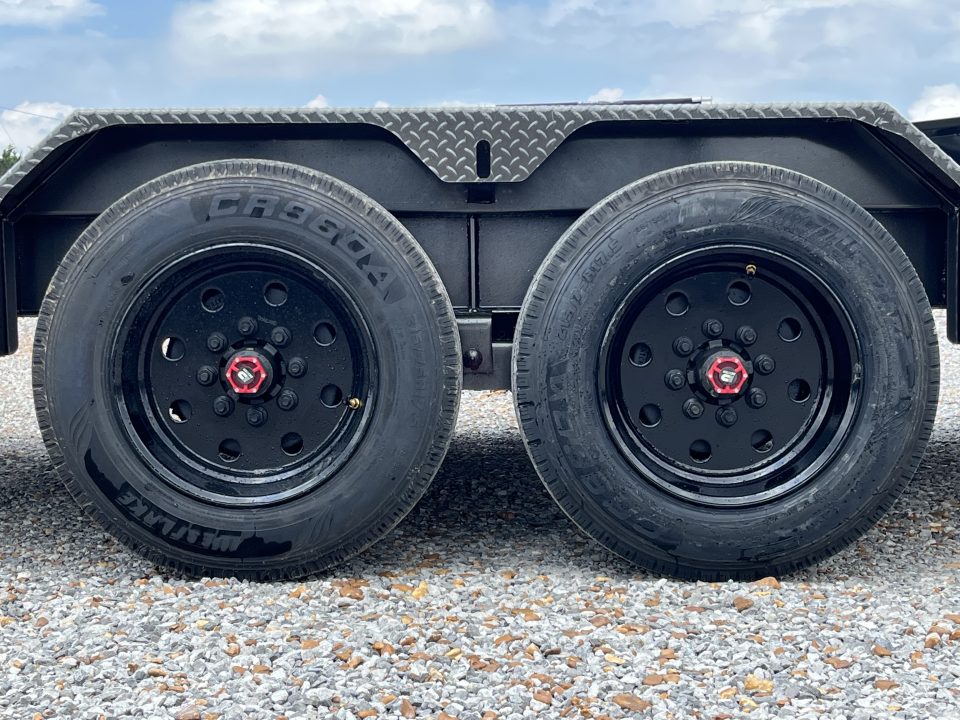 New 2027 MAXXD 83"x22' 17.5k Equipment Trailer *ALL NEW*