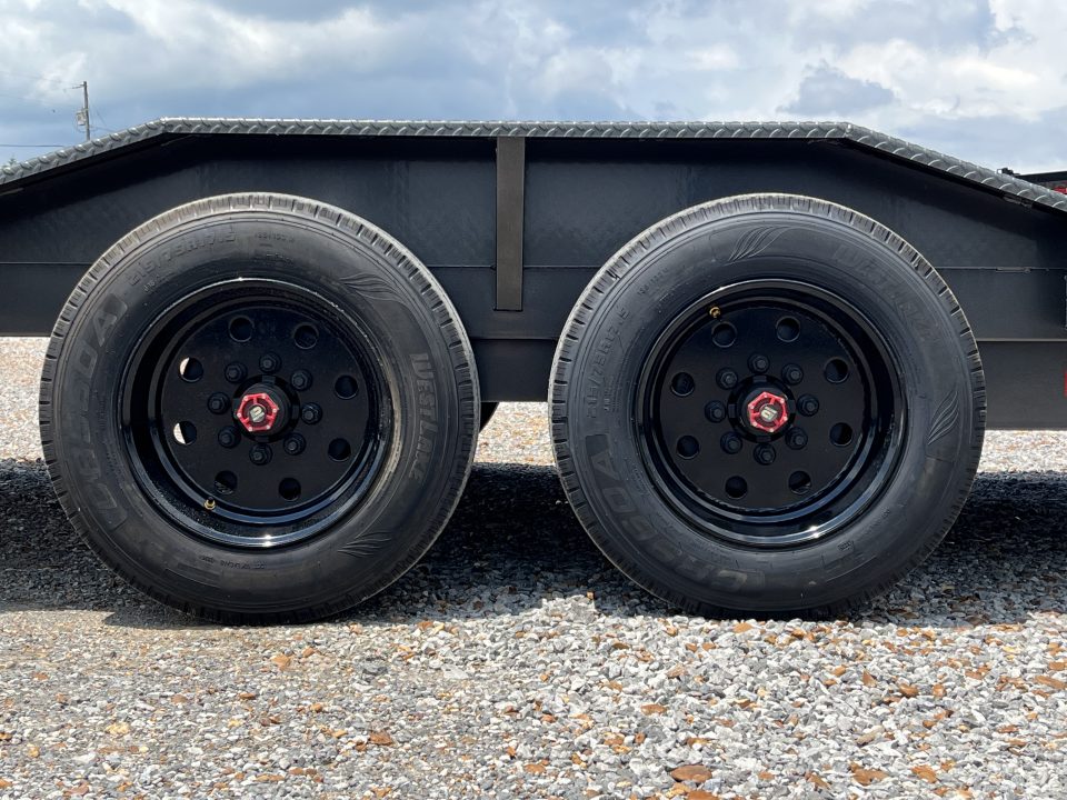 New 2027 MAXXD 102" X 22' 17.6K Tilt Equipment Trailer