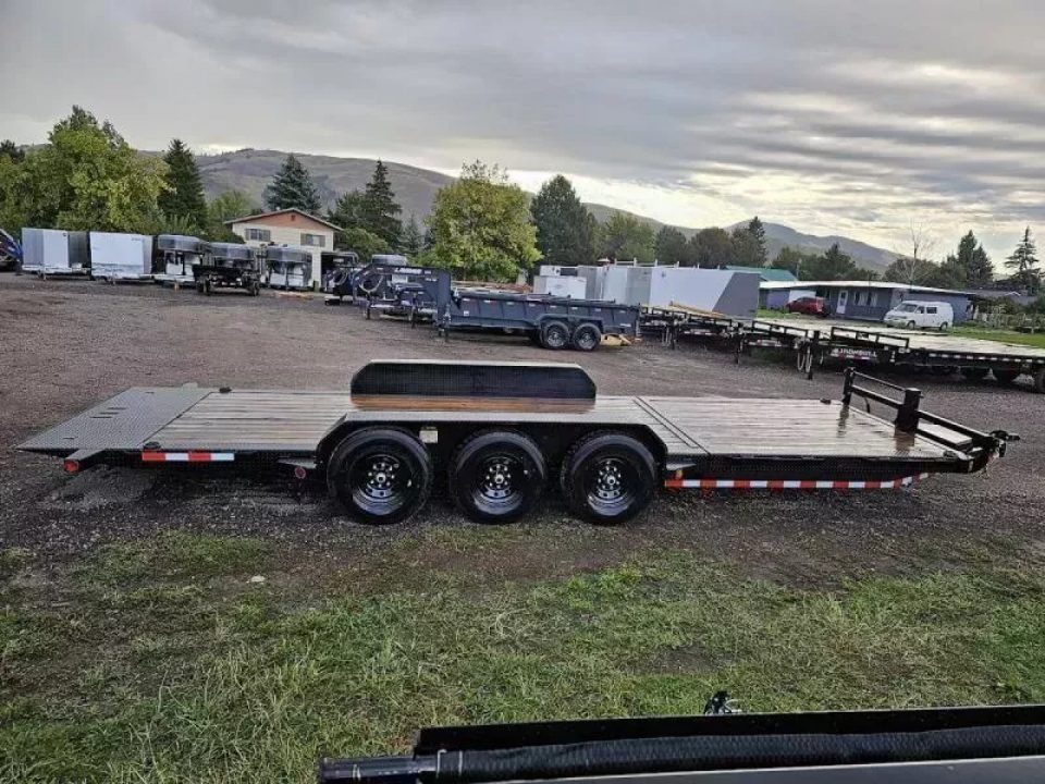 New 2027 Iron Bull 24' 21k Tilt Deck Trailer