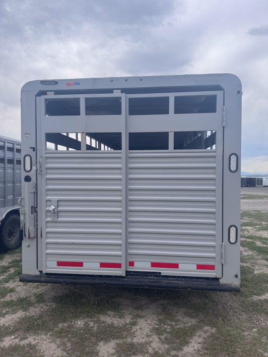 Used 2022 Trails West 20' Hotshot GN Stock Trailer