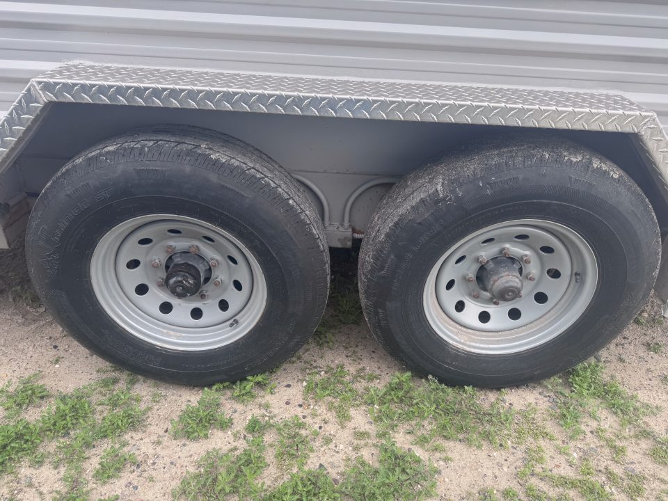 Used 2022 Trails West 20' Hotshot GN Stock Trailer