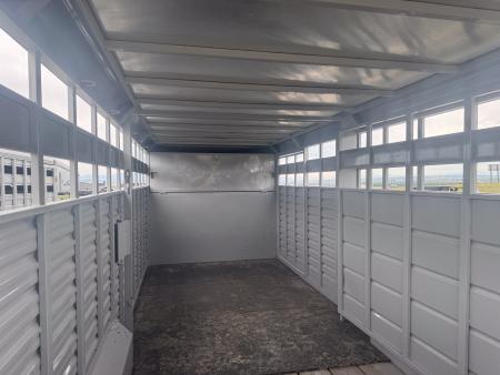 Used 2022 Trails West 20' Hotshot GN Stock Trailer