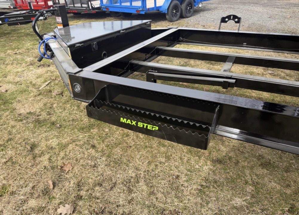 New 2026 Load Trail DL8314072CM_77757 Dump Trailer