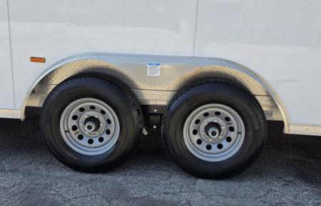 New 8 X 22 CAR HAULER ENCLOSED 5200# AXLES ALL ALUMINUM REAR SPOILER 2027 LIGHTNING