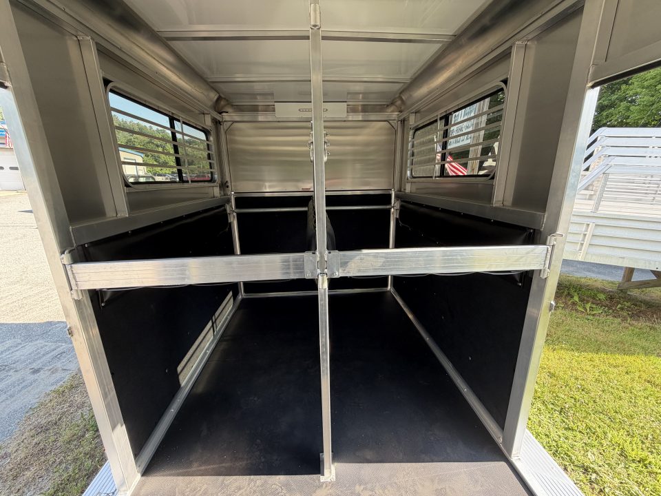New 2026 KINGSTON TRAILERS Classic Standard 2-Horse Horse Trailer