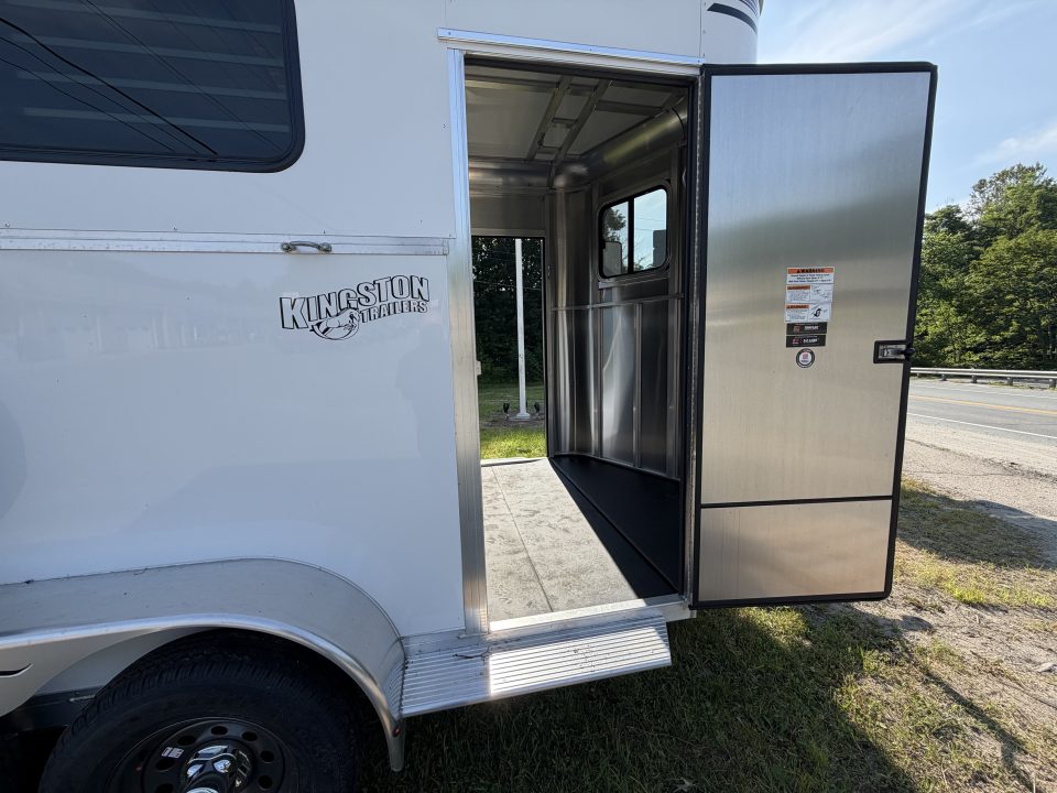 New 2026 KINGSTON TRAILERS Classic Standard 2-Horse Horse Trailer