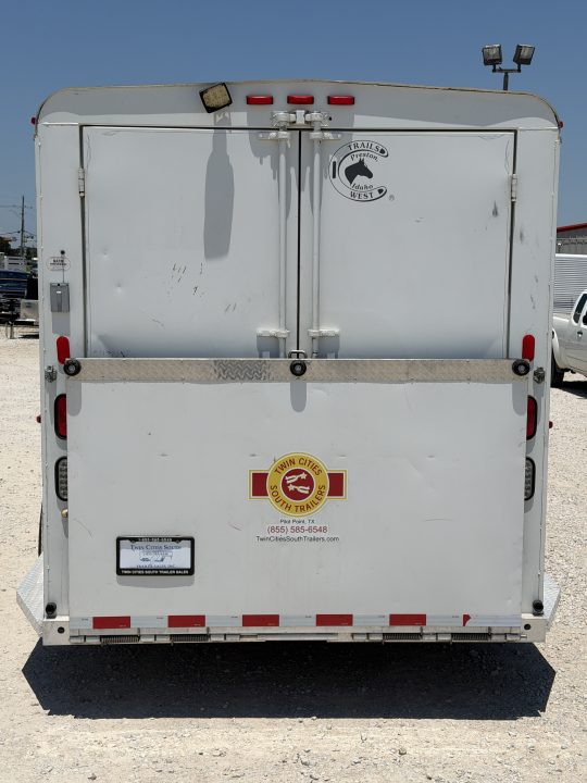 Used 2001 Trails West 3 Horse Gooseneck Living Quarters Horse Trailer