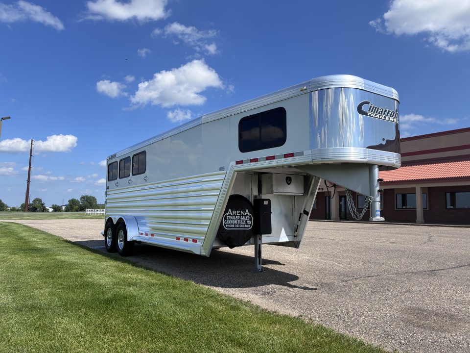 Used 2020 Cimarron Trailers 3H Slant Load GN Horse Trailer