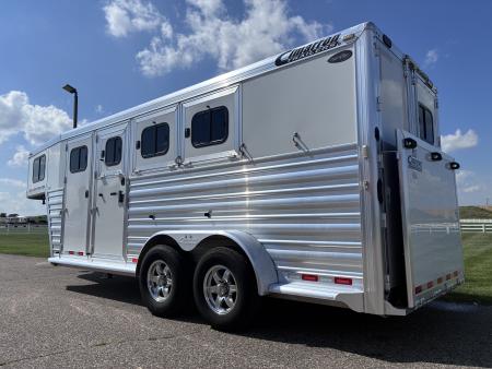 Used 2020 Cimarron Trailers 3H Slant Load GN Horse Trailer