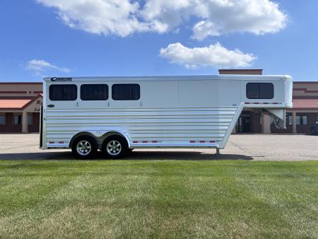 Used 2020 Cimarron Trailers 3H Slant Load GN Horse Trailer