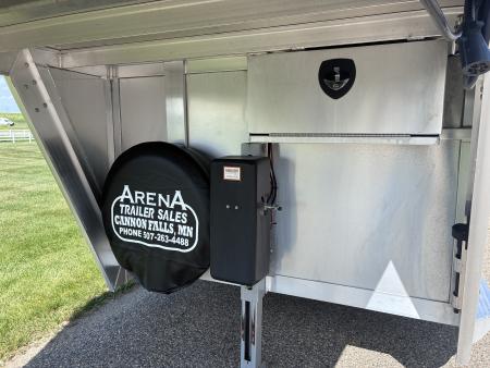 Used 2020 Cimarron Trailers 3H Slant Load GN Horse Trailer