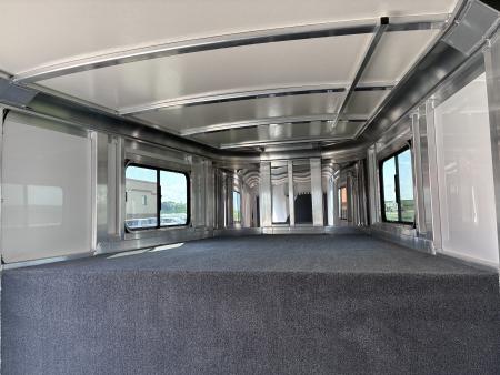 Used 2020 Cimarron Trailers 3H Slant Load GN Horse Trailer