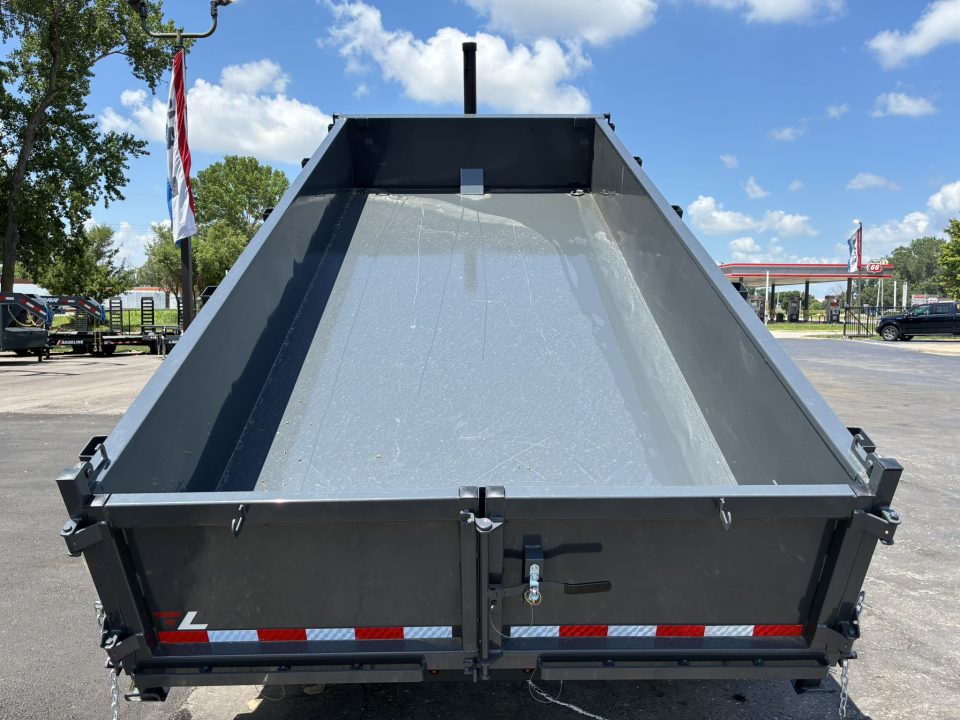 New 2026 Lamar Trailers 83"X16' DT-14k Telescopic Gooseneck Dump Trailer
