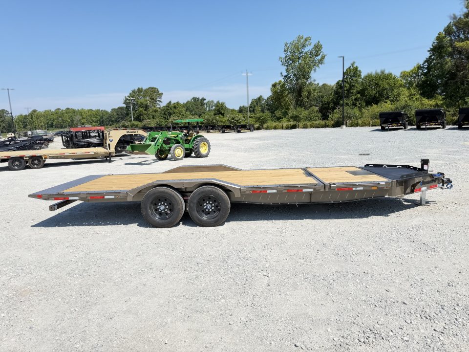 New 2026 Diamond C Trailers HXD208-22 Tilt Trailer