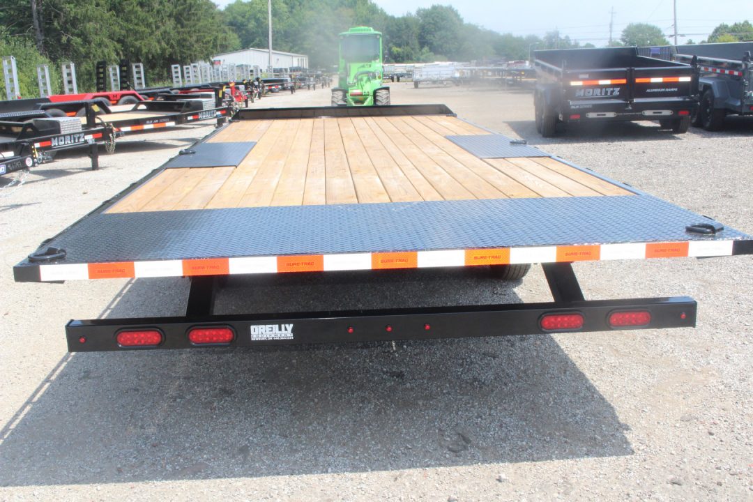 New 2026 Sure-Trac 8'6" x 22' Deckover Tilt Trailer - 15,000# GVW