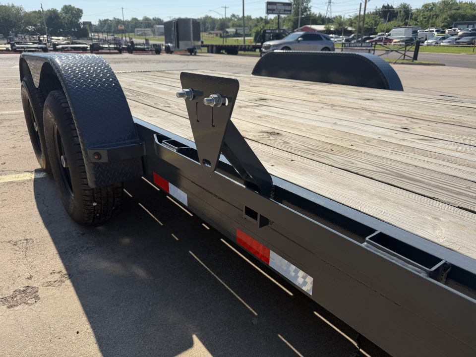 New #144956 2026 LAMAR CC 22 X 83 TANDEM AXLE 10K WOOD FLOOR CAR HAULER