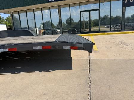 New #144956 2026 LAMAR CC 22 X 83 TANDEM AXLE 10K WOOD FLOOR CAR HAULER