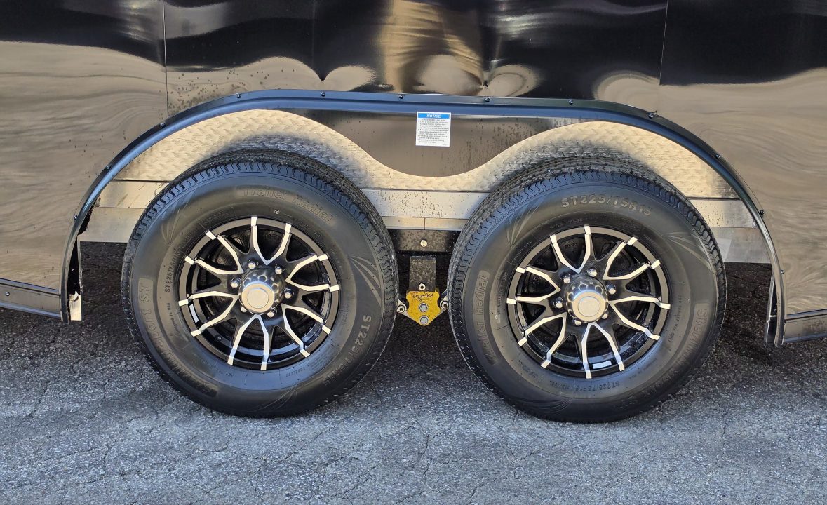New 8 X 24 CAR HAULER ENCLOSED 2027 LIGHTNING 5200# AXLES ALL ALUMINUM FRONT DROP DOWN DOOR