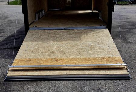 New 7.5 X 20 CARGO ENCLOSED ALL ALUMINUM 2026 LIGHTNING 3500# AXLES REAR RAMP DOOR