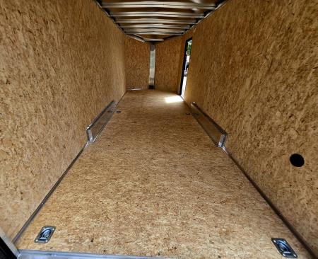 New 7.5 X 20 CARGO ENCLOSED ALL ALUMINUM 2026 LIGHTNING 3500# AXLES REAR RAMP DOOR