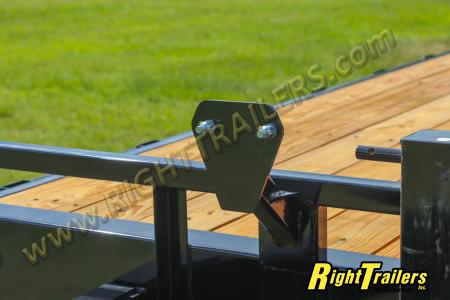 New 2027 8.5x24 PJ Deckover Equipment Trailer