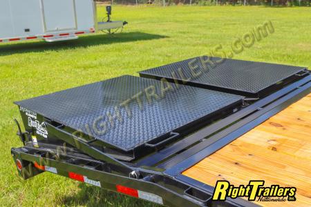 New 2027 8.5x24 PJ Deckover Equipment Trailer
