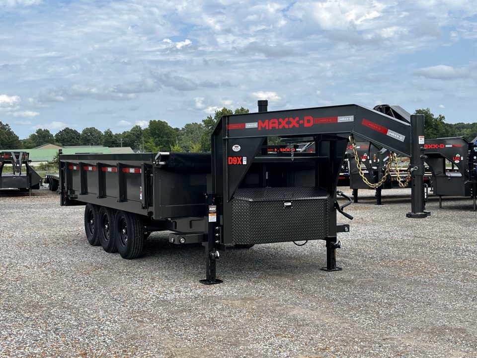 New 2027 MAXXD 96"X16' 21K Deckover Gooseneck Dump Trailer