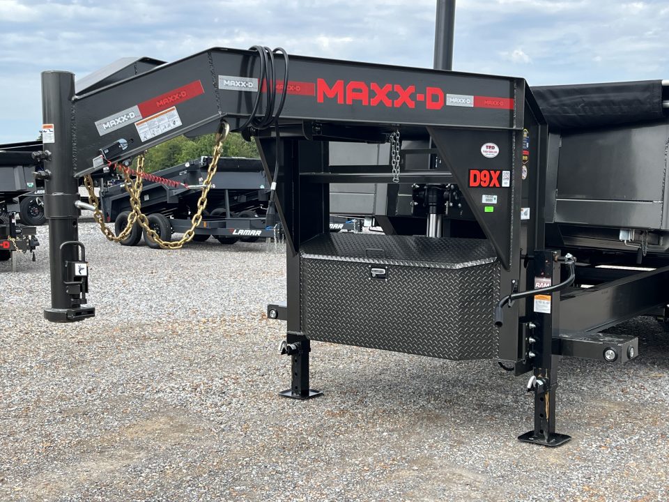 New 2027 MAXXD 96"X16' 21K Deckover Gooseneck Dump Trailer