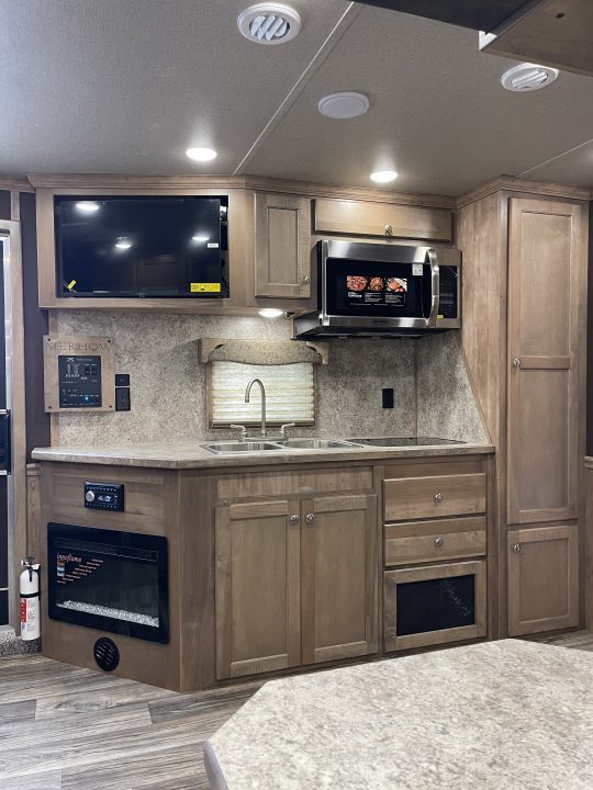 New 2026 Merhow Trailers 8316-A RWS Horse Trailer