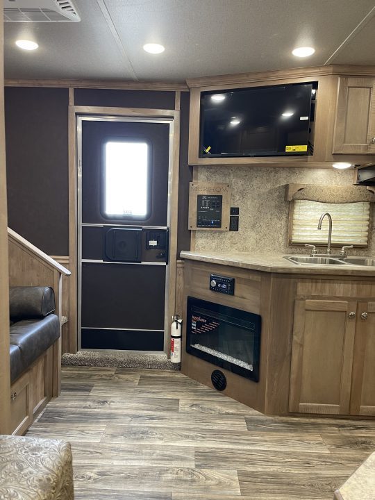 New 2026 Merhow Trailers 8316-A RWS Horse Trailer