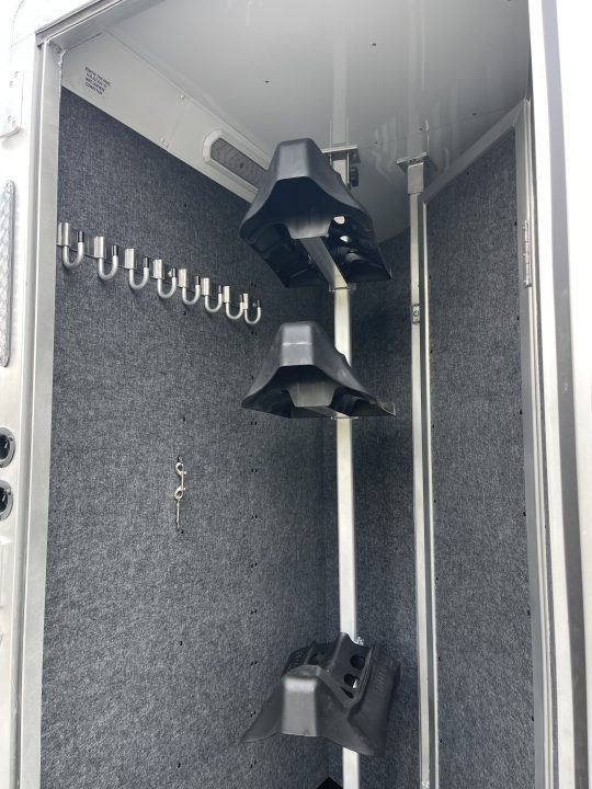 New 2026 Merhow Trailers 8316-A RWS Horse Trailer