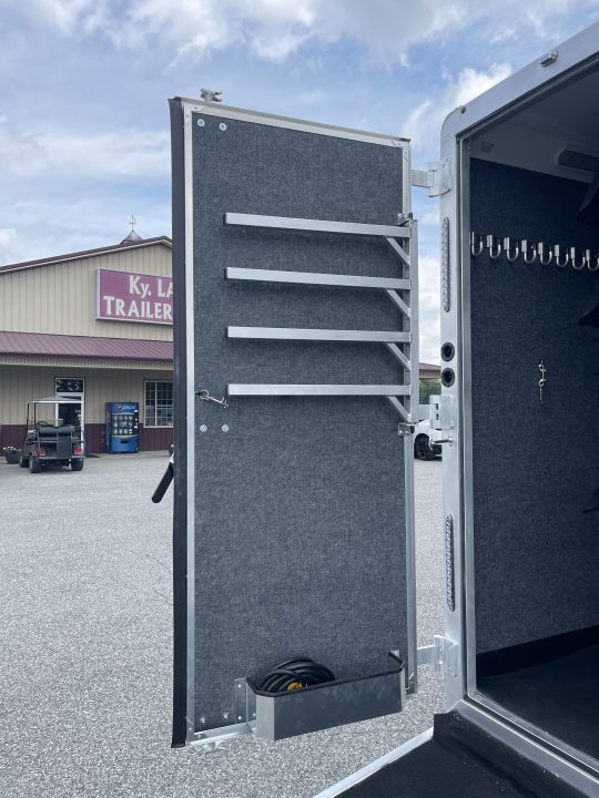 New 2026 Merhow Trailers 8316-A RWS Horse Trailer