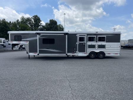 New 2026 Merhow Trailers 8316-A RWS Horse Trailer