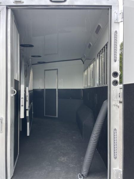 New 2026 Merhow Trailers 8316-A RWS Horse Trailer