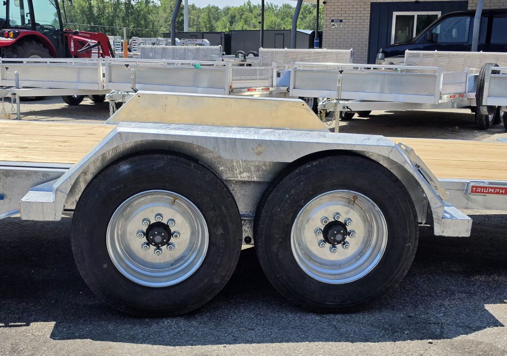 New 82 X 16+6 SPLIT DECK GALVANIZED 8 K AXLES 16' TILT 6' STATIONARY 2027 TRIUMPH