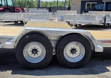 New 82 X 16+6 SPLIT DECK GALVANIZED 8 K AXLES 16' TILT 6' STATIONARY 2027 TRIUMPH