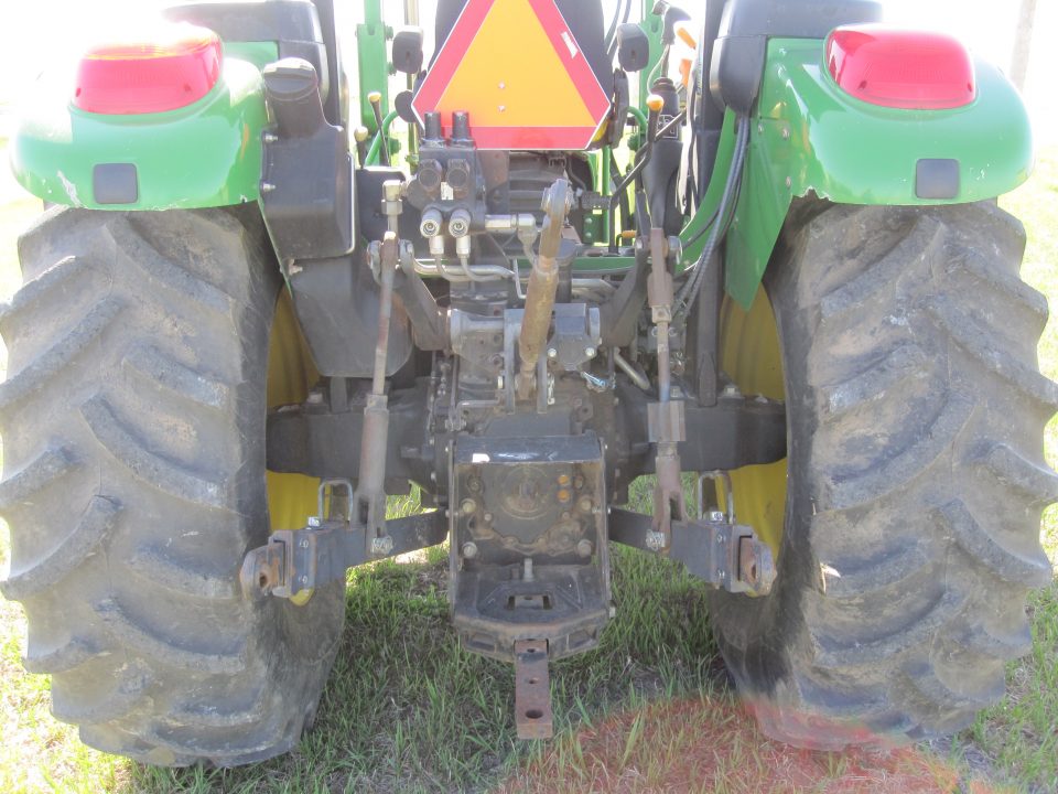 Used 2008 John Deere 5525 MFWD Loader Tractor