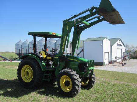Used 2008 John Deere 5525 MFWD Loader Tractor