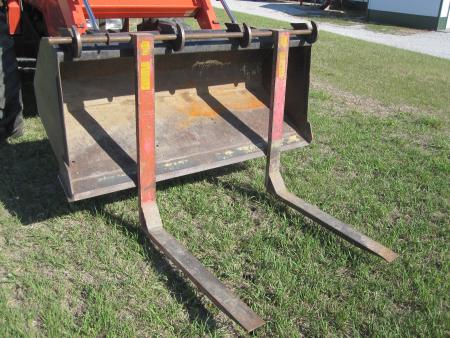 Used 1998 AGCO ALLIS 8765 94hp Pre-DEF MFWD Loader Tractor
