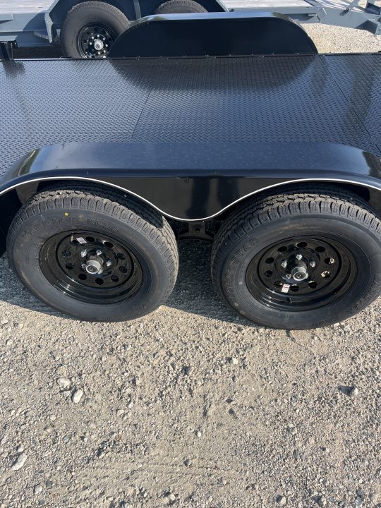 New 2026 P & T Trailers 82X16 SSCH Car Hauler