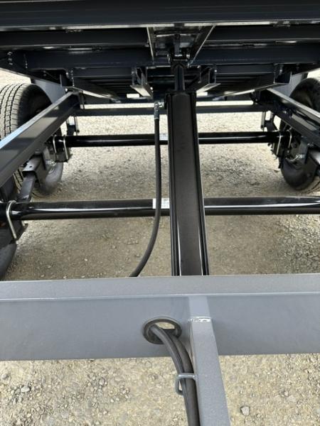 New 2026 LAMAR TRAILERS 60" x 10' Tandem Axle 10K Dump Trailer