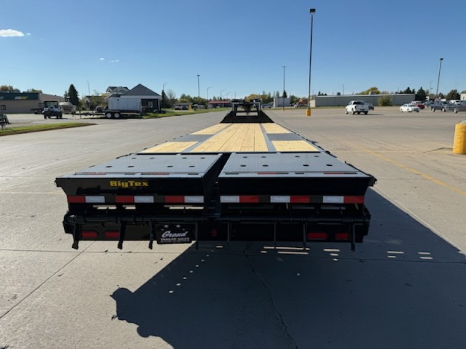 New 2027 Big Tex Trailers 22GN-40D5A-MRBK Gooseneck Bodies