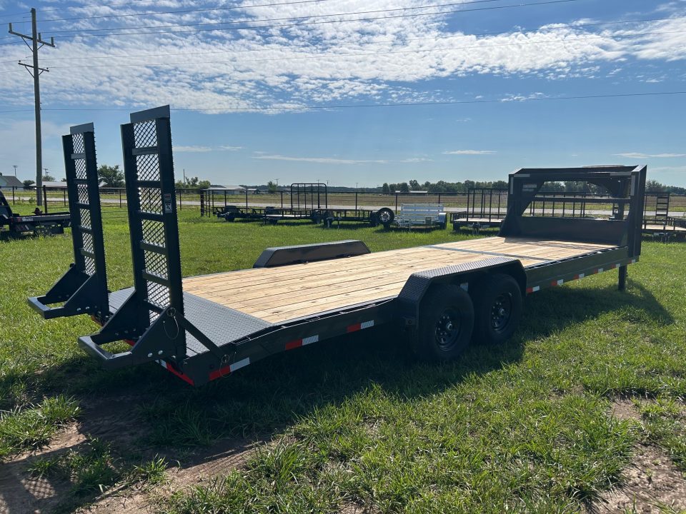 New 2026 Lamar 83x24 Tandem 14K GN Equipment Trailer w/ 2' Dove & Standup Ramps