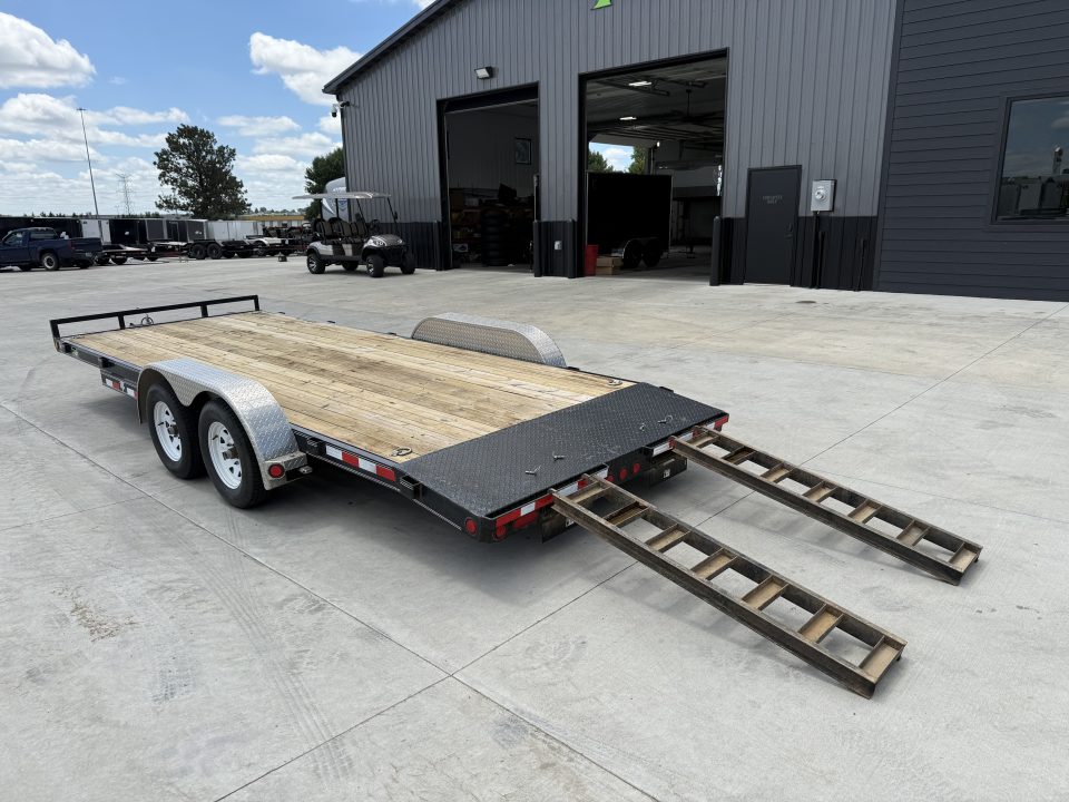Used 2015 PJ 20’ flatbedTrailer 2-3500 lb axles=10K, dovetail, removable fenders, Rear Slide In Ramps