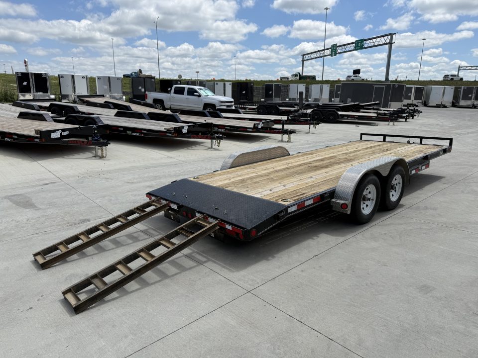 Used 2015 PJ 20’ flatbedTrailer 2-3500 lb axles=10K, dovetail, removable fenders, Rear Slide In Ramps