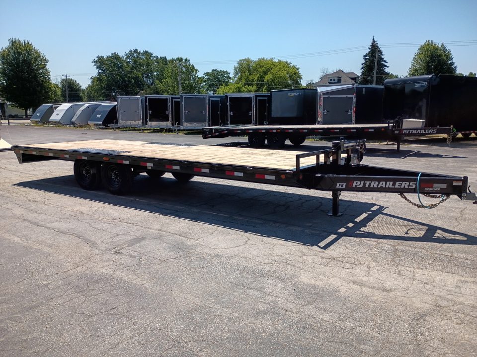 New 2027 PJ Trailers F8242
