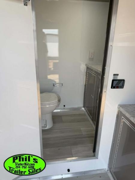 New 2026 Continental Cargo 8.5X24 OFFICE / JOBSITE TRAILER Cargo / Enclosed Trailer BATH TRAILER - BATHROOM PACKAGE